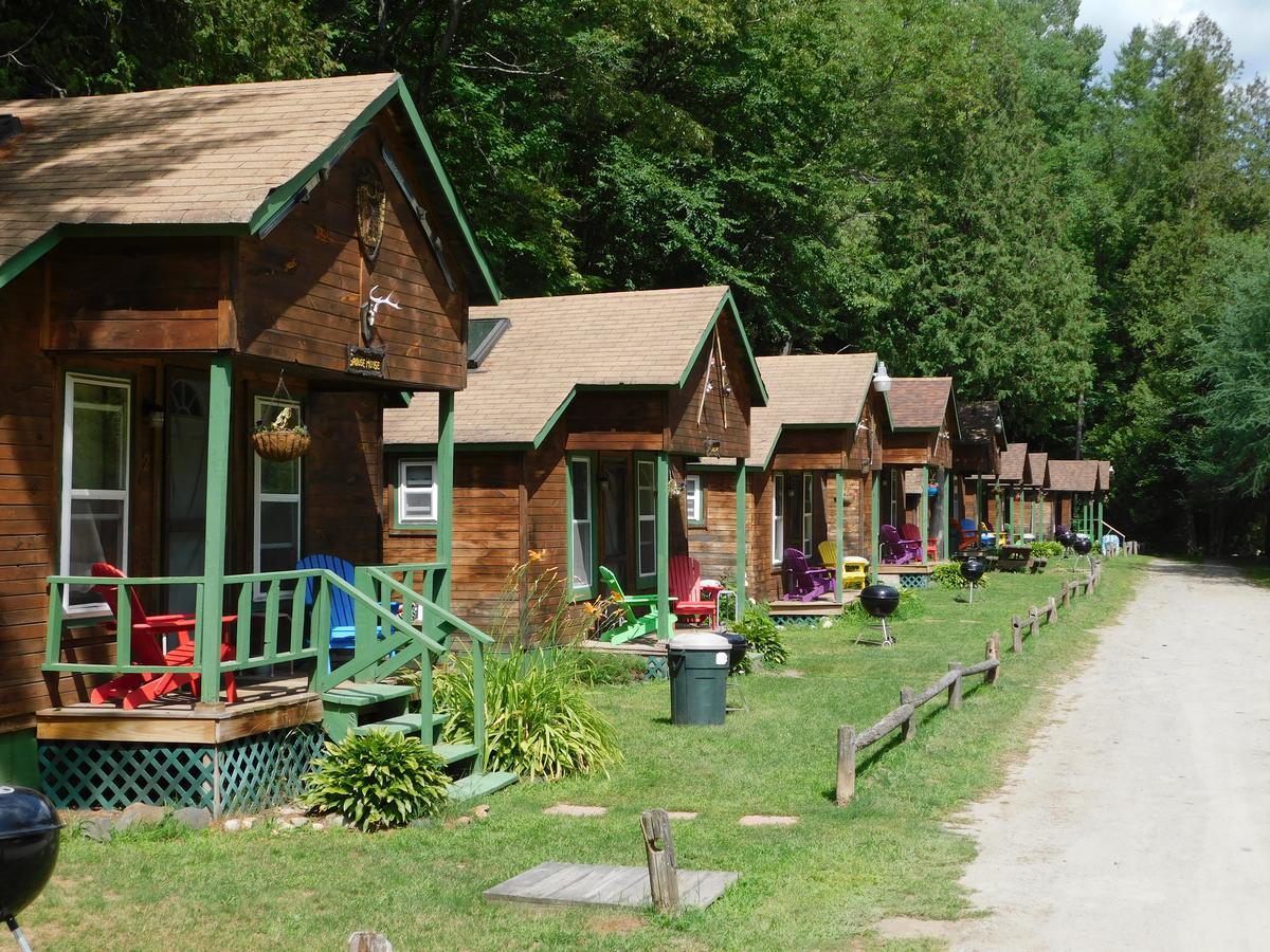 Pine Crest Motel&Cabins Barton Extérieur photo