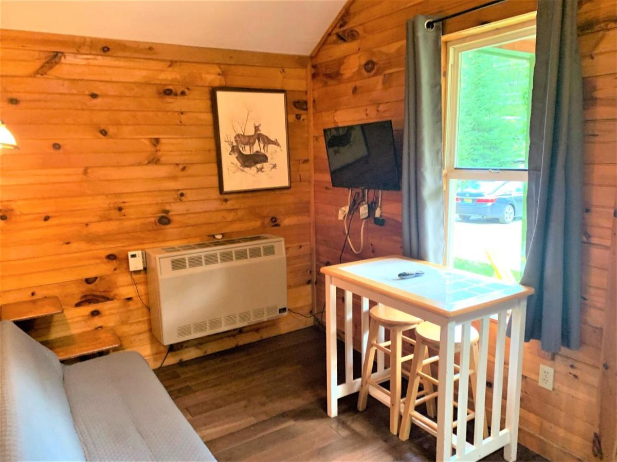 Pine Crest Motel&Cabins Barton Extérieur photo